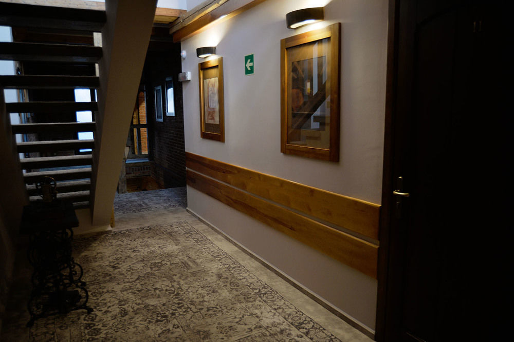 Hotel Karczma Chelminska Chełmno Extérieur photo